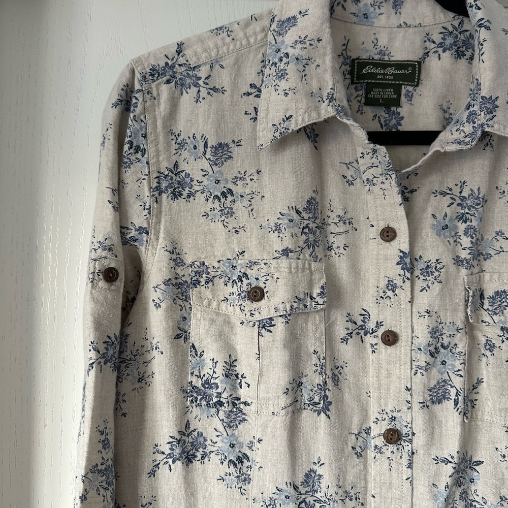 Eddie Bauer Cream and Blue Floral Maxi Dress - Picture 6 of 10